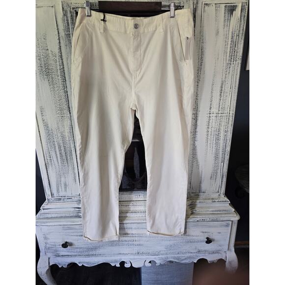 NWT Paige Drew Mid-Rise Relaxed-Leg Jeans - 32 waist - Picture 6 of 6